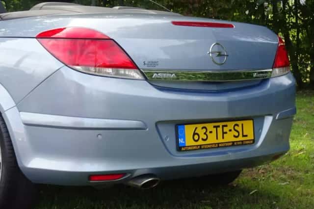Opel Astra (2006) thumbnail 5