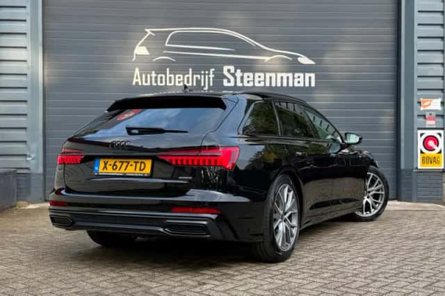 Audi A6 (2022) thumbnail 2