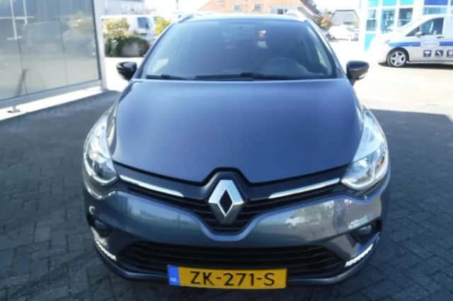 Renault Clio (2019) thumbnail 2