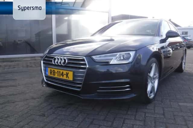 Audi A4 (2017) thumbnail 1
