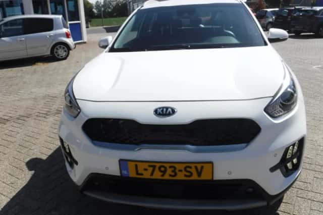 Kia Niro (2021) thumbnail 2