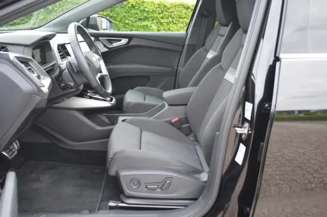 Audi e-tron (2023) thumbnail 5