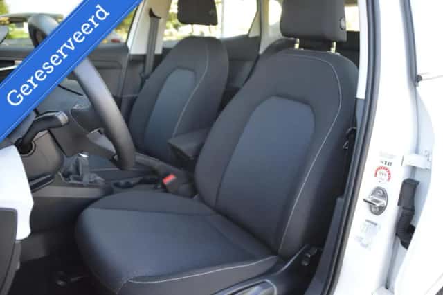 SEAT Ibiza (2023) thumbnail 5