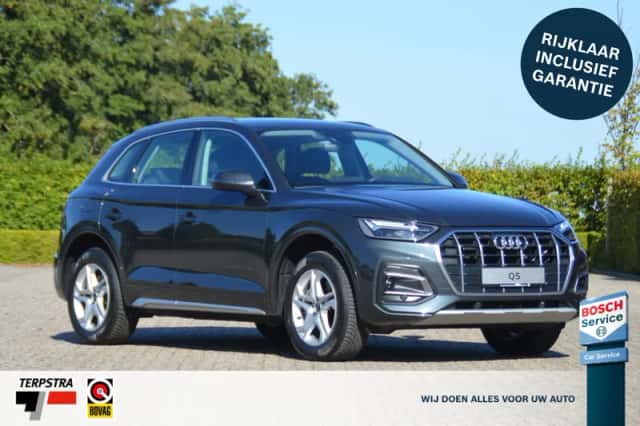 Audi Q5 (2023) thumbnail 1