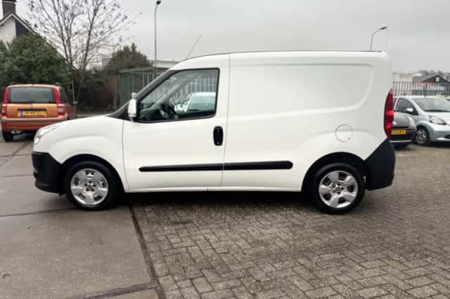 Fiat Doblò Cargo (2011) thumbnail 4