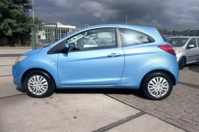 Ford Ka (2011) thumbnail 4