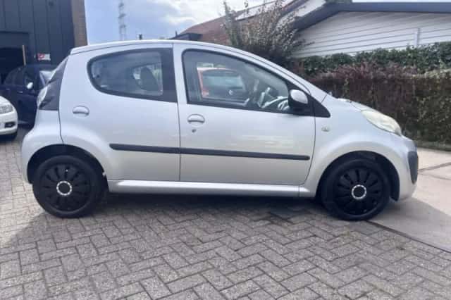Citroën C1 (2013) thumbnail 3