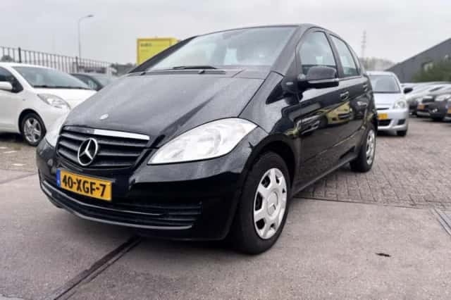 Mercedes-Benz A-Klasse (2012) thumbnail 1