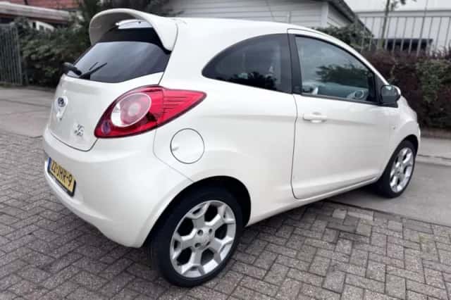 Ford Ka (2009) thumbnail 5