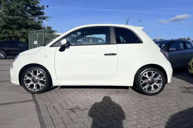 Fiat 500 (2013) thumbnail 4