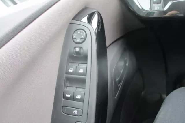 Citroën Grand C4 Picasso (2017) thumbnail 6