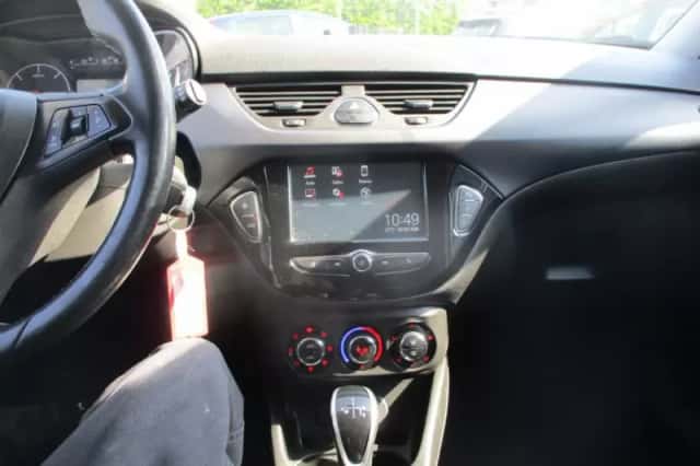 Opel Corsa (2016) thumbnail 4