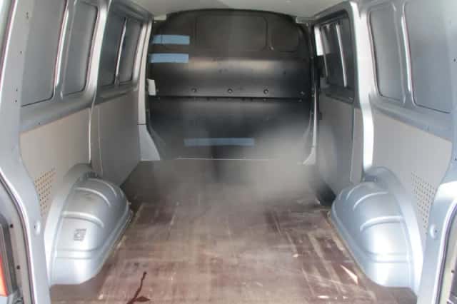 Volkswagen Transporter (2018) thumbnail 6
