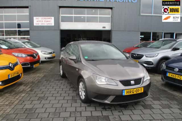 SEAT Ibiza (2016) thumbnail 1