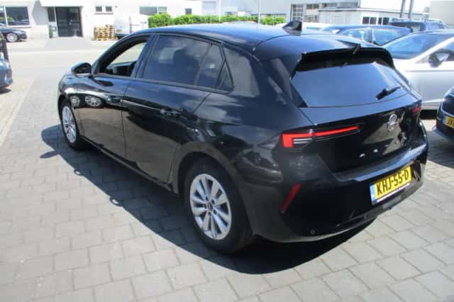 Opel Astra (2025) thumbnail 2