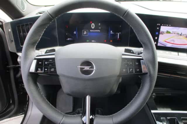 Opel Astra (2025) thumbnail 4