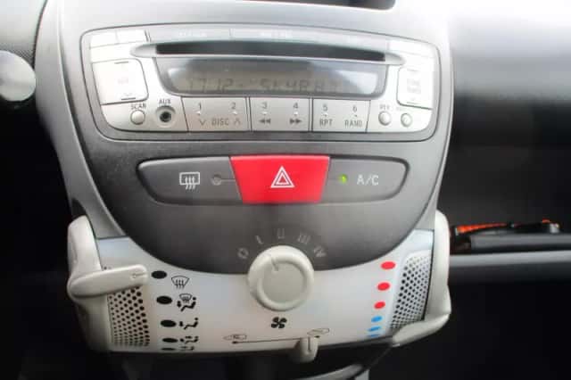 Citroën C1 (2011) thumbnail 3