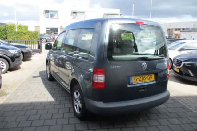 Volkswagen Caddy (2005) thumbnail 2
