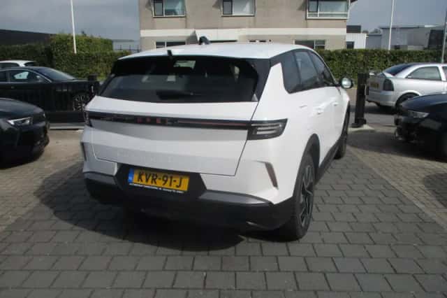 Opel Grandland (2025) thumbnail 2