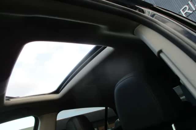 Volkswagen T-Cross (2022) thumbnail 3