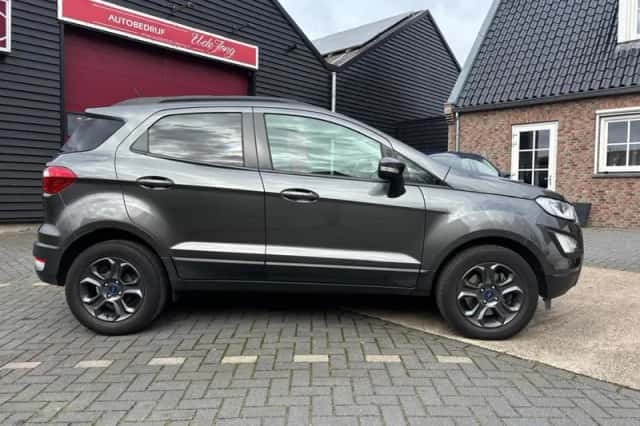 Ford EcoSport (2018) thumbnail 2