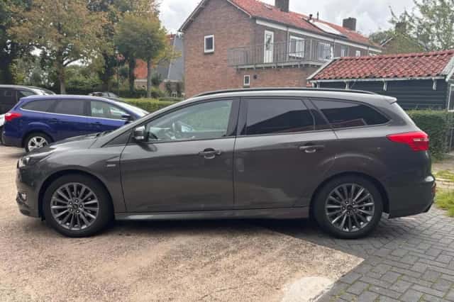 Ford Focus (2018) thumbnail 6