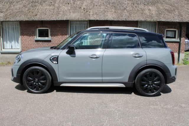 MINI Countryman (2022) thumbnail 6