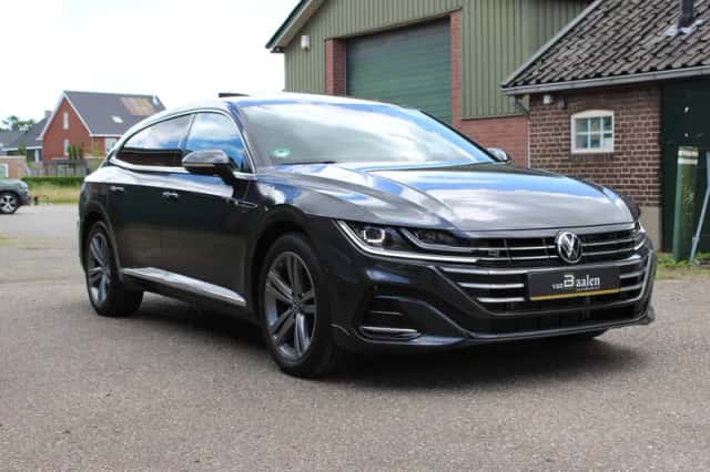 Volkswagen Arteon (2022) thumbnail 2