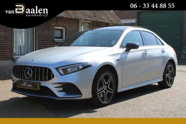 Mercedes-Benz A-Klasse (2021) thumbnail 1