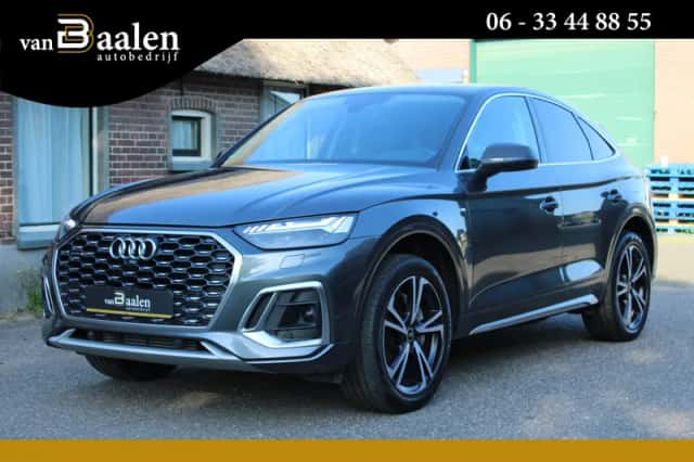 Audi Q5 (2022) thumbnail 1