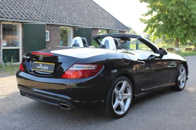 Mercedes-Benz SLK-Klasse (2014) thumbnail 4