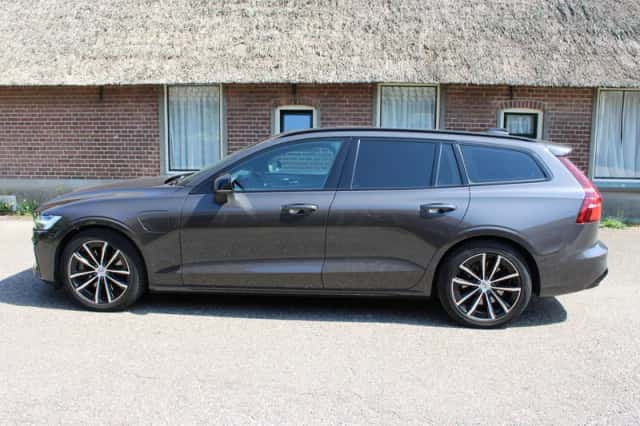 Volvo V60 (2024) thumbnail 5