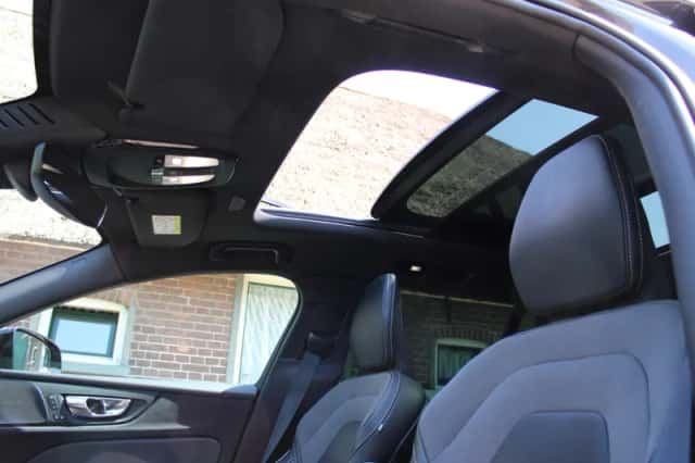 Volvo V60 (2024) thumbnail 6