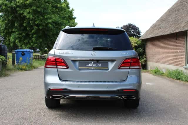 Mercedes-Benz GLE (2016) thumbnail 6