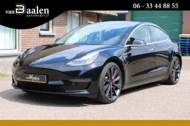 Tesla Model 3 (2020) thumbnail 1