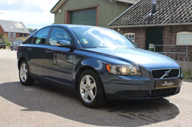 Volvo S40 (2005) thumbnail 4