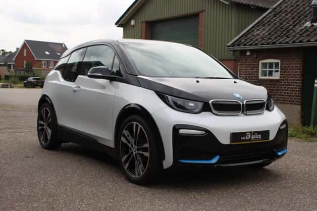 BMW i3 (2020) thumbnail 2