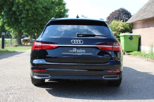 Audi A6 (2022) thumbnail 4