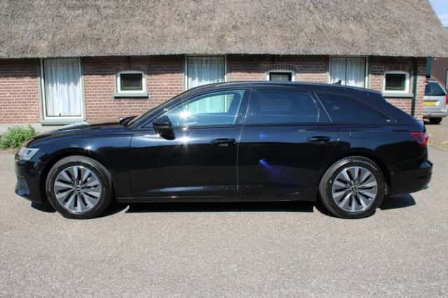Audi A6 (2022) thumbnail 5