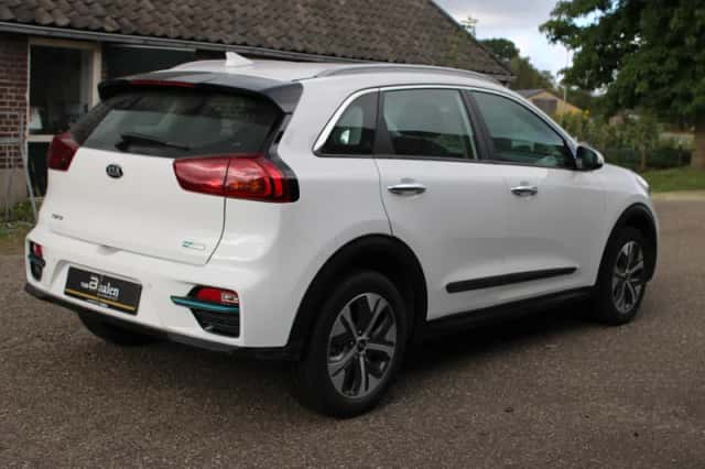Kia Niro EV (2021) thumbnail 3