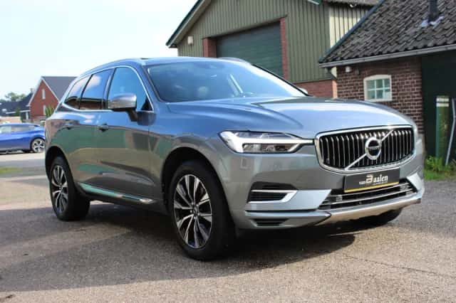 Volvo XC60 (2018) thumbnail 5