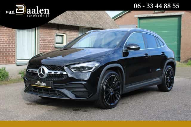 Mercedes-Benz GLA-Klasse (2023) thumbnail 1