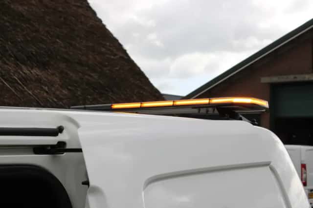 Volkswagen Caddy (2011) thumbnail 6