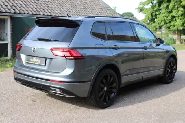 Volkswagen Tiguan (2020) thumbnail 4