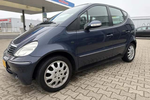 Mercedes-Benz A-Klasse (2004) thumbnail 3