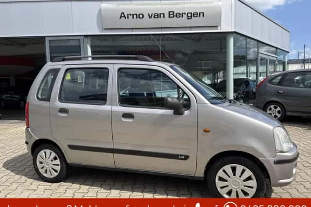 Suzuki Wagon R+ (2004) thumbnail 1