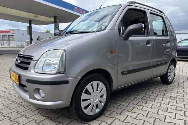 Suzuki Wagon R+ (2004) thumbnail 3