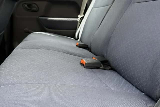Suzuki Wagon R+ (2004) thumbnail 4