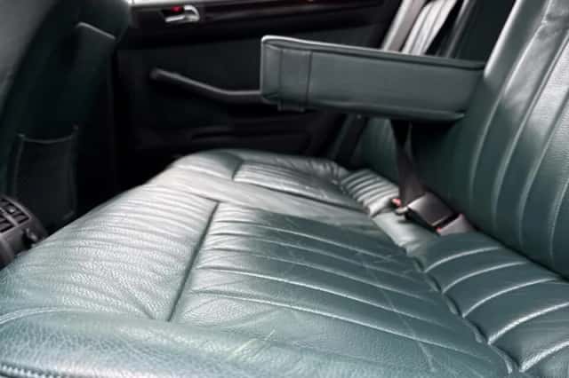 Audi A6 (1998) thumbnail 6