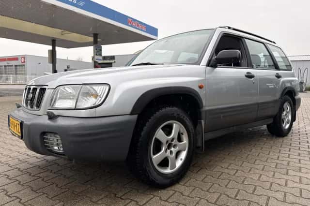 Subaru Forester (2002) thumbnail 5